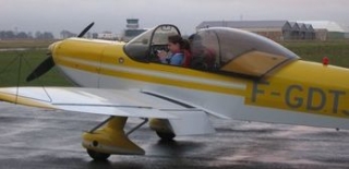 Tenga cuidado al despegar 